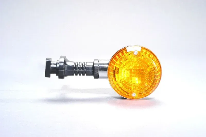 TURN SIGNAL AMBER KA F Fri frakt